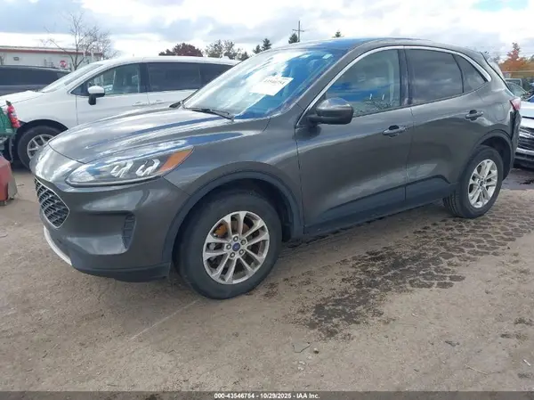 1FMCU9G61LUC56172 2020 FORD ESCAPE - Image 2