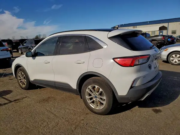 1FMCU9G61LUC61517 2020 FORD ESCAPE - Image 2