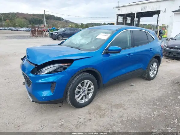 1FMCU9G61LUC74767 2020 FORD ESCAPE - Image 2