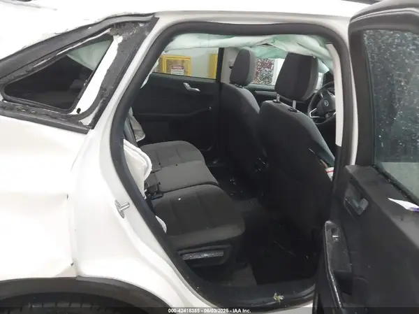 1FMCU9G61MUA32742 2021 FORD ESCAPE - Image 8