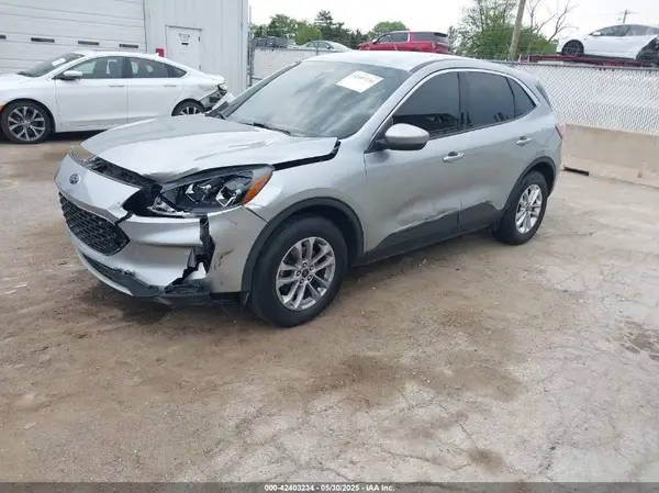 1FMCU9G61MUA33938 2021 FORD ESCAPE - Image 2