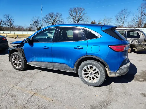 1FMCU9G61MUA34815 2021 FORD ESCAPE - Image 2