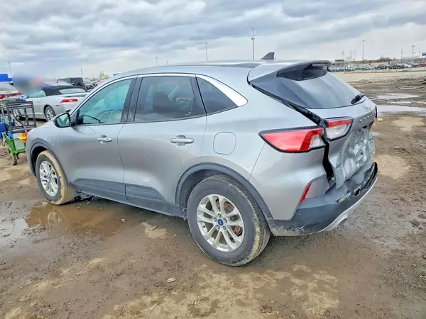 1FMCU9G61MUA49556 2021 FORD ESCAPE - Image 2