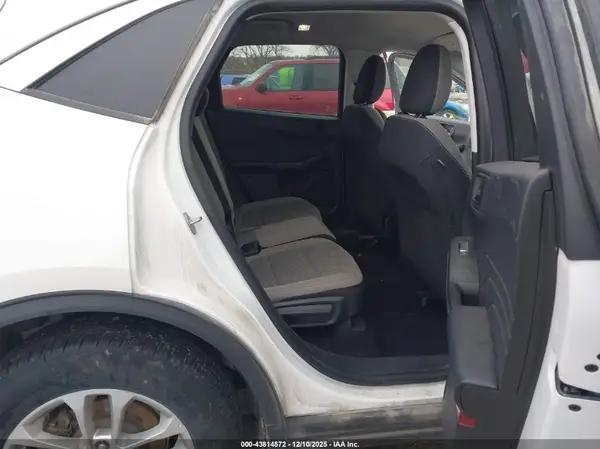 1FMCU9G61NUA60381 2022 FORD ESCAPE - Image 8