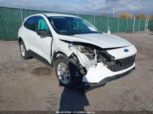 1FMCU9G61NUA60672 2022 FORD ESCAPE - Image 1