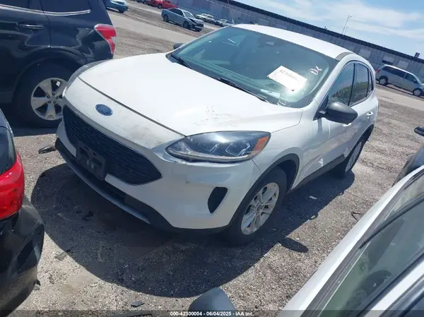 1FMCU9G61NUA61014 2022 FORD ESCAPE - Image 2