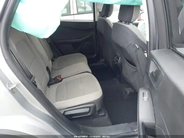 1FMCU9G61NUA94658 2022 FORD ESCAPE - Image 8
