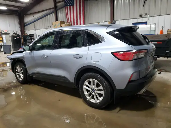 1FMCU9G61NUB15718 2022 FORD ESCAPE - Image 2