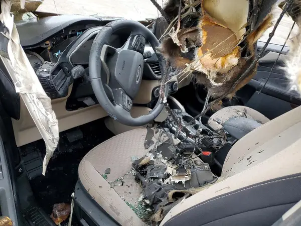 1FMCU9G61NUB19705 2022 FORD ESCAPE - Image 8
