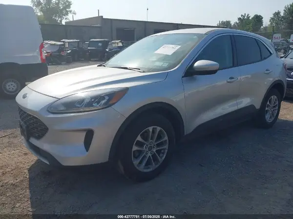 1FMCU9G62LUA27631 2020 FORD ESCAPE - Image 2