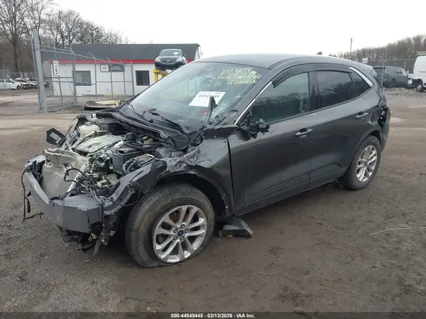 1FMCU9G62LUA72522 2020 FORD ESCAPE - Image 2