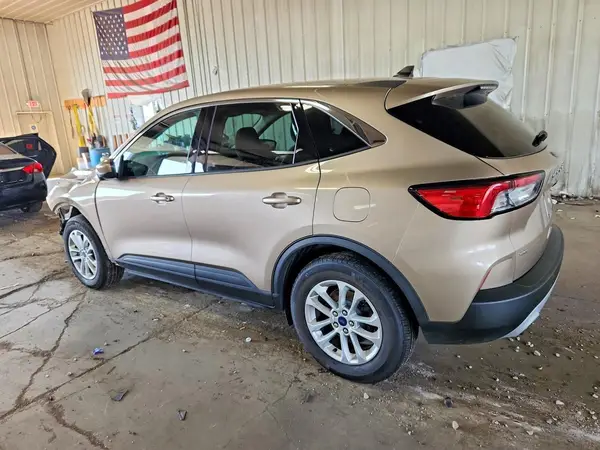1FMCU9G62LUA91216 2020 FORD ESCAPE - Image 2