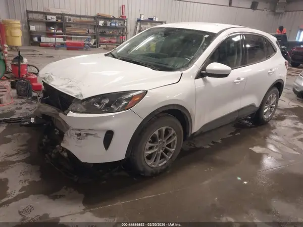 1FMCU9G62LUB25719 2020 FORD ESCAPE - Image 2