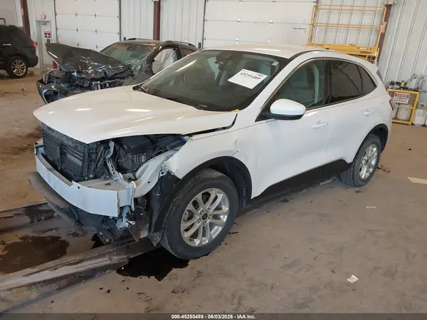 1FMCU9G62LUB30113 2020 FORD ESCAPE - Image 2