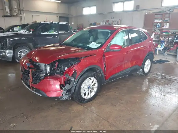 1FMCU9G62LUC23634 2020 FORD ESCAPE - Image 2