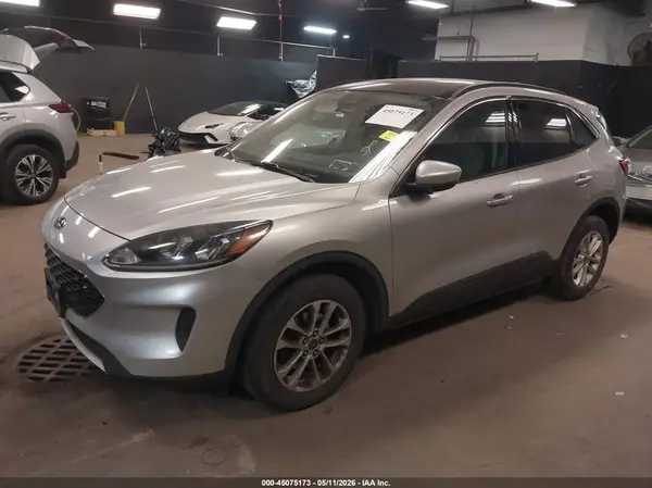1FMCU9G62LUC70064 2020 FORD ESCAPE - Image 2
