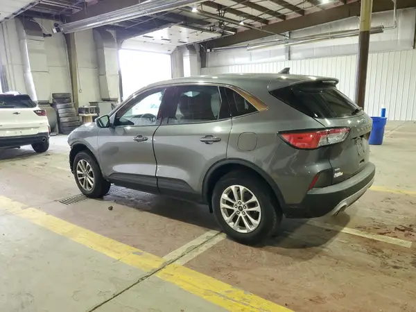 1FMCU9G62MUA10815 2021 FORD ESCAPE - Image 2