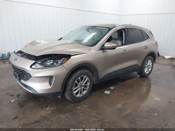 1FMCU9G62MUA12547 2021 FORD ESCAPE - Image 2
