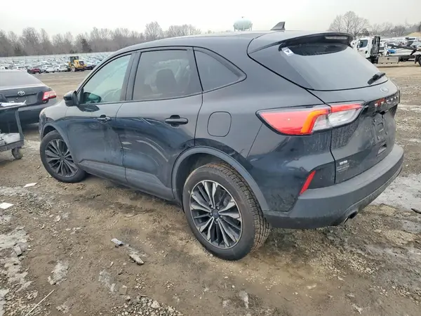 1FMCU9G62MUA20552 2021 FORD ESCAPE - Image 2