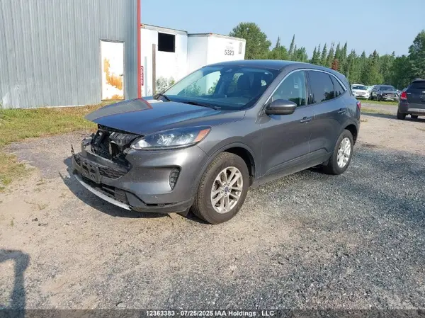 1FMCU9G62MUA35780 2021 FORD ESCAPE - Image 2