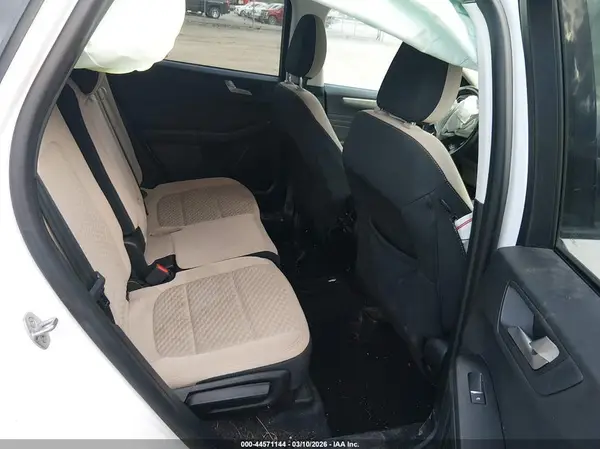 1FMCU9G62MUA86678 2021 FORD ESCAPE - Image 8