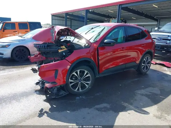 1FMCU9G62MUA93694 2021 FORD ESCAPE - Image 2