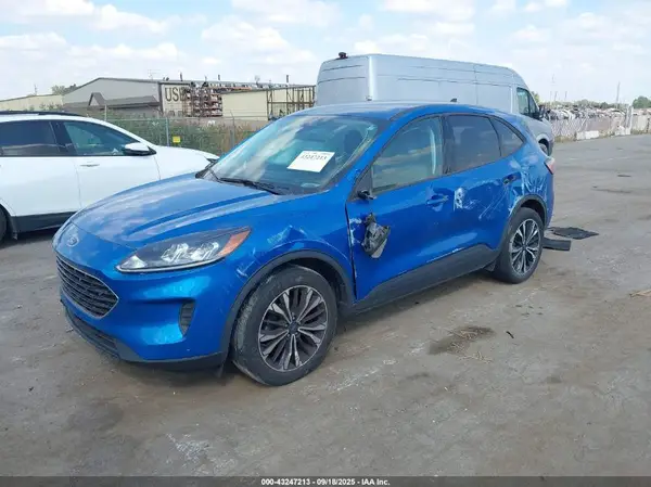 1FMCU9G62MUA97129 2021 FORD ESCAPE - Image 2