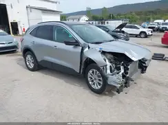 1FMCU9G62NUA42990 2022 FORD ESCAPE