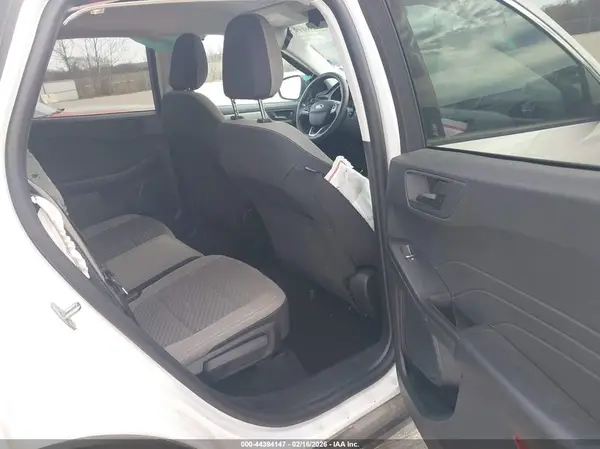 1FMCU9G62NUA60907 2022 FORD ESCAPE - Image 8