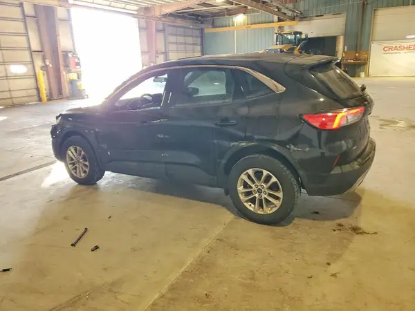 1FMCU9G62NUA63385 2022 FORD ESCAPE - Image 2