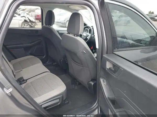 1FMCU9G62NUA64441 2022 FORD ESCAPE - Image 8