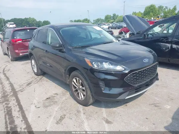 1FMCU9G62NUA72507 2022 FORD ESCAPE - Image 1
