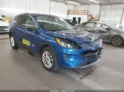 1FMCU9G62NUB10107 2022 FORD ESCAPE