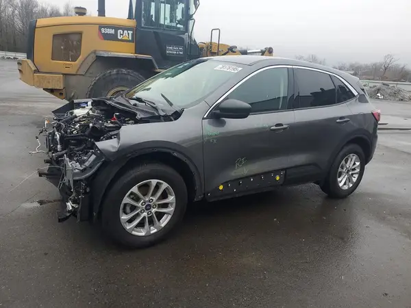 1FMCU9G62NUB30597 2022 FORD ESCAPE - Image 1