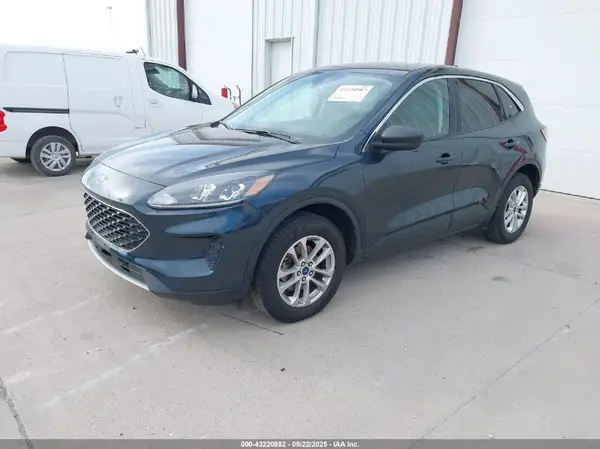1FMCU9G62NUB35444 2022 FORD ESCAPE - Image 2