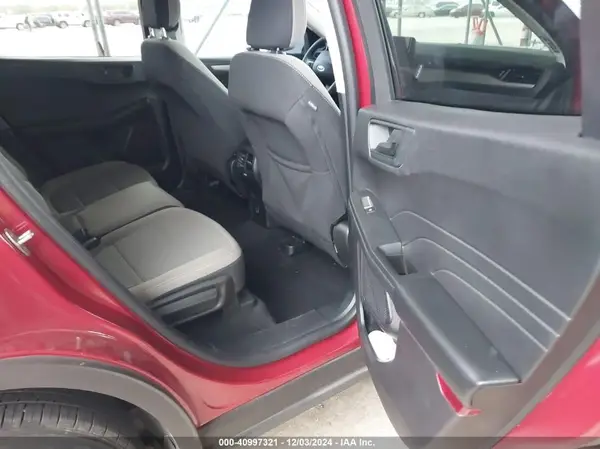1FMCU9G62NUB50719 2022 FORD ESCAPE - Image 8