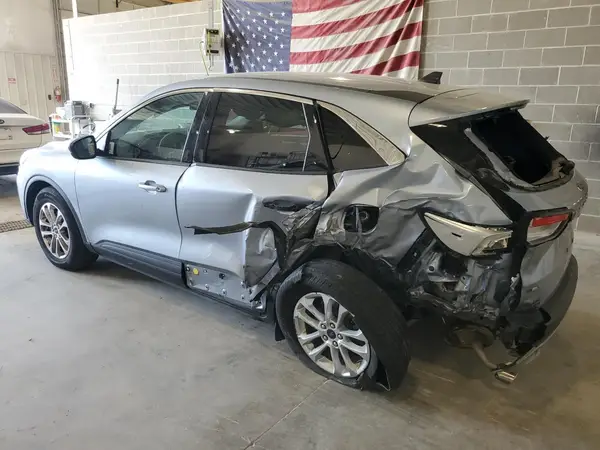 1FMCU9G62NUB69707 2022 FORD ESCAPE - Image 2