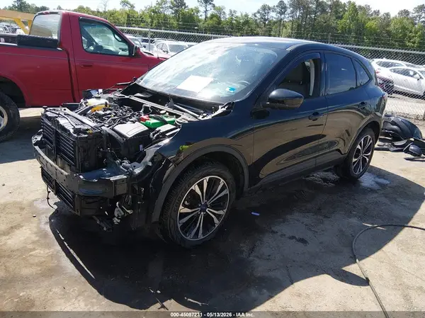 1FMCU9G62NUB90900 2022 FORD ESCAPE - Image 2
