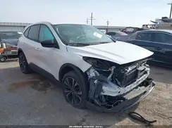 1FMCU9G62NUB97622 2022 FORD ESCAPE