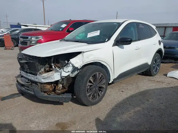 1FMCU9G62NUB97622 2022 FORD ESCAPE - Image 2