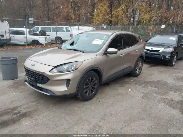 1FMCU9G63LUA04178 2020 FORD ESCAPE - Image 2
