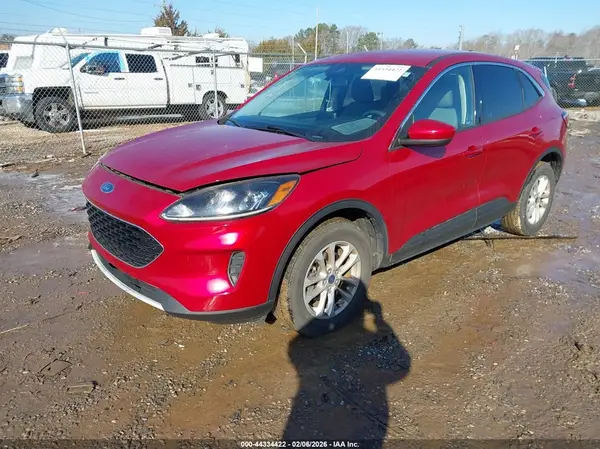 1FMCU9G63LUA06030 2020 FORD ESCAPE - Image 2