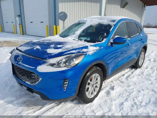 1FMCU9G63LUA09056 2020 FORD ESCAPE - Image 2