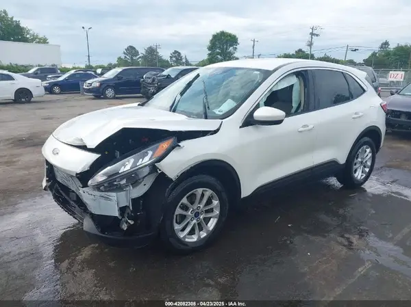 1FMCU9G63LUA29016 2020 FORD ESCAPE - Image 2