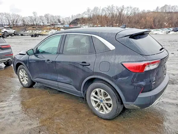 1FMCU9G63LUA44843 2020 FORD ESCAPE - Image 2