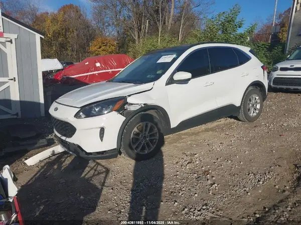 1FMCU9G63LUA50478 2020 FORD ESCAPE - Image 2