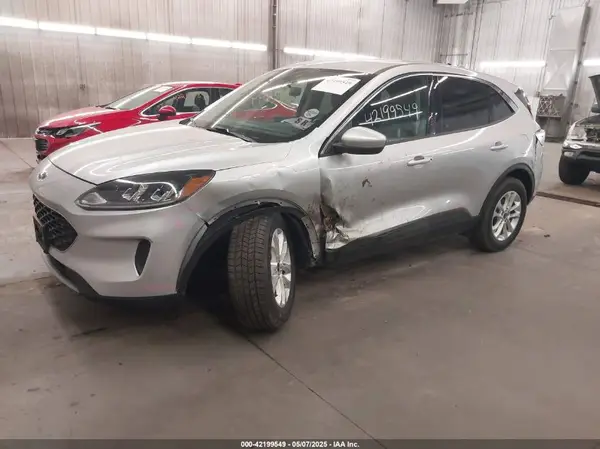 1FMCU9G63LUA56720 2020 FORD ESCAPE - Image 2