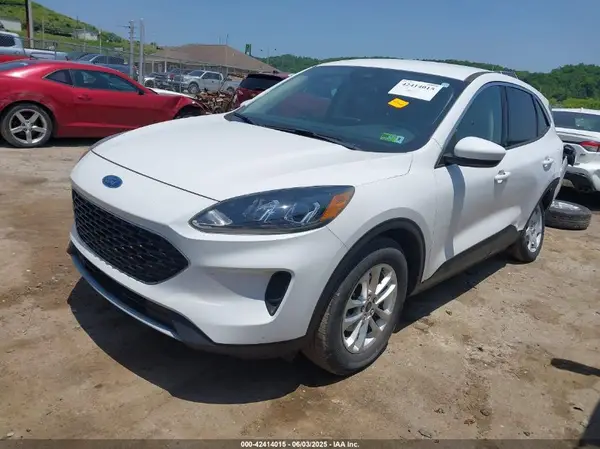 1FMCU9G63LUA85246 2020 FORD ESCAPE - Image 2