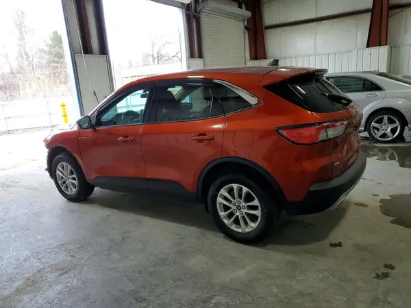 1FMCU9G63LUA90415 2020 FORD ESCAPE - Image 2