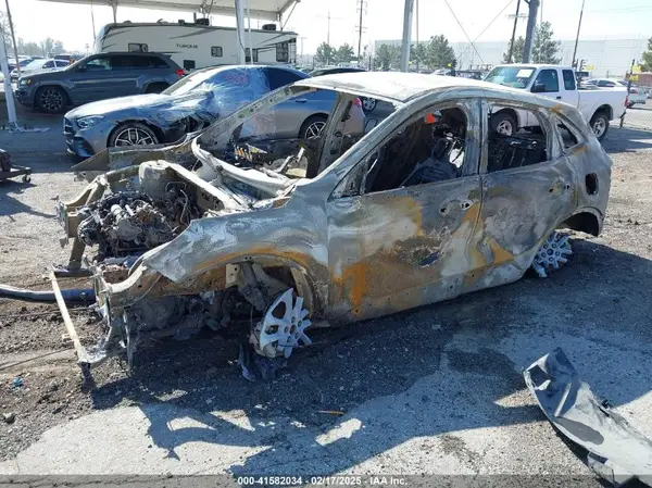 1FMCU9G63LUB25759 2020 FORD ESCAPE - Image 2